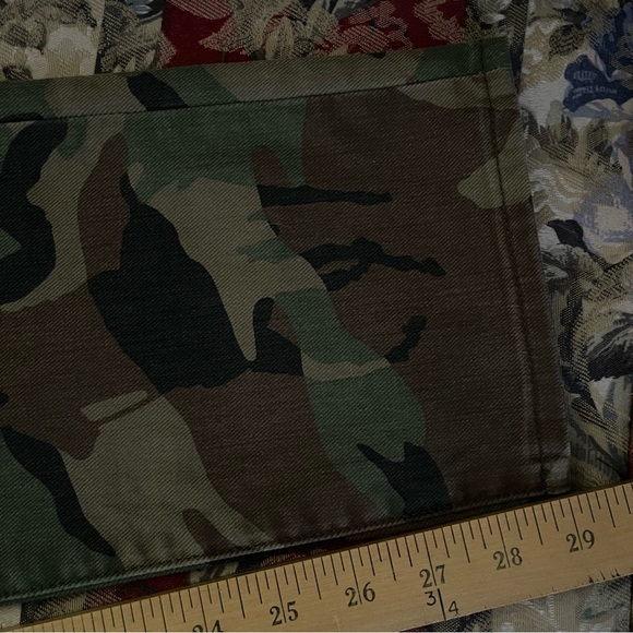 Polo by Ralph Lauren Sullivan Slim Pant - Camo.  Mens: 31X30. - Picture 9 of 10